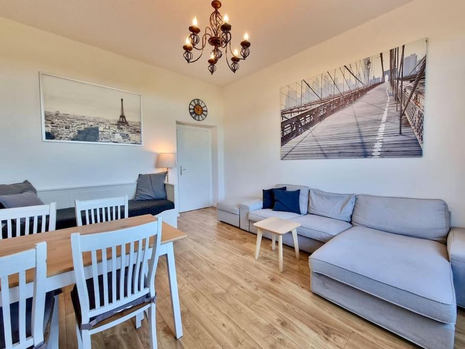 2 Room Apartment Near Station Neustadt In Dresden Neustadt Kültér fotó